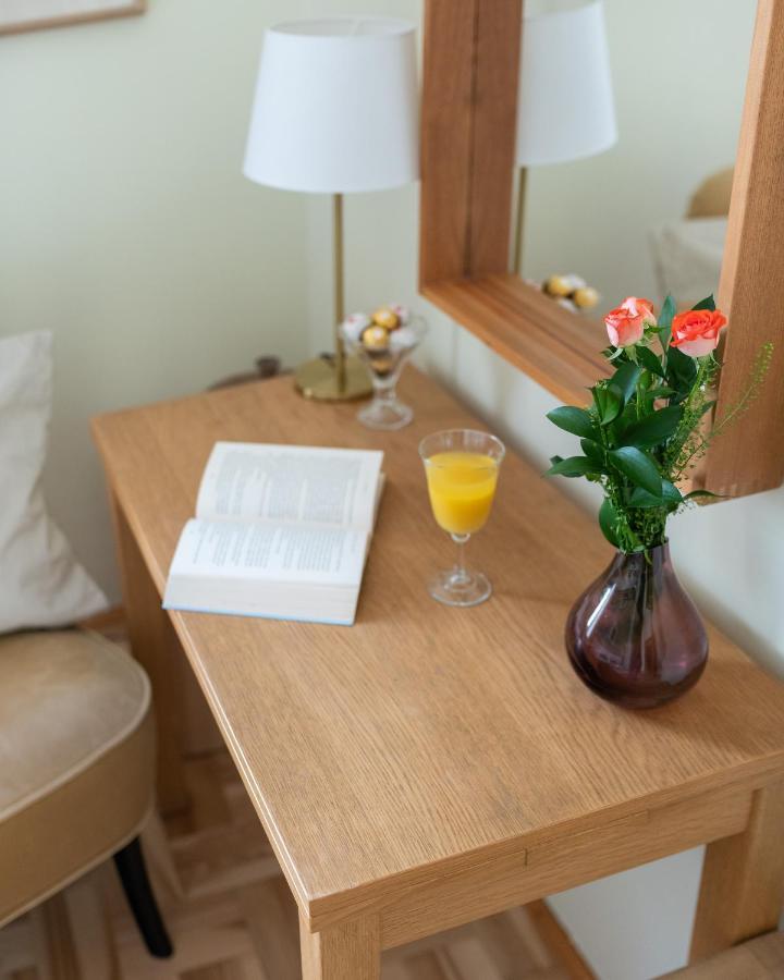 Two Bedroom Apartment For 6 People Varşova Dış mekan fotoğraf